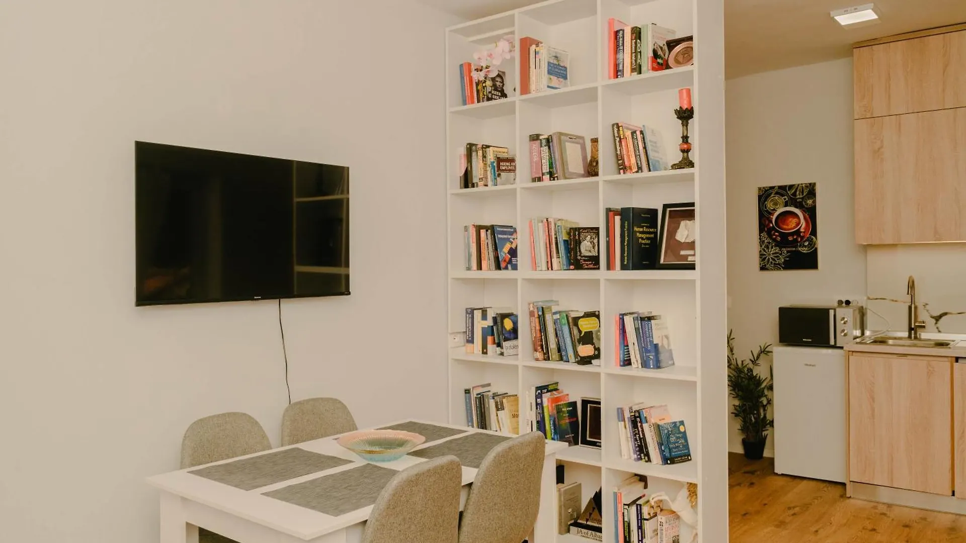 Studio Flat In Heart Of Tirana location